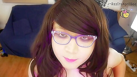 Amateur brunette with short hair enjoys playing with her body