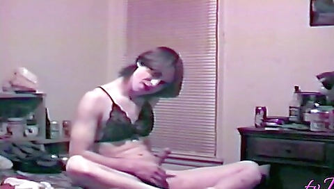 Joanie looks great in a nice dress in a lingerie fashion show