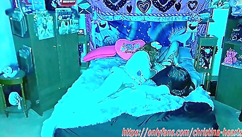 Sexy brunette meets red-haired jules  and fucks her