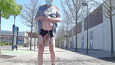 Sexy mature tranny is getting fucked by her own ass