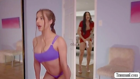 Brunette milf wants to get her ass licked in front of the boss