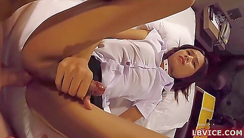 I fuck my Asian stepmom and she makes me a creampie